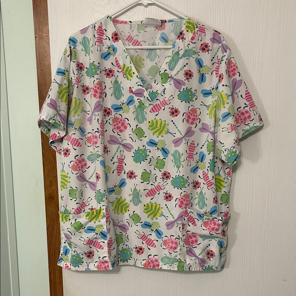 UA Scrubs Colorful Insect Print Scrub Top PTP 25โ